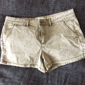 Anthropologie Cuffed Chino Shorts 30 Tan Green